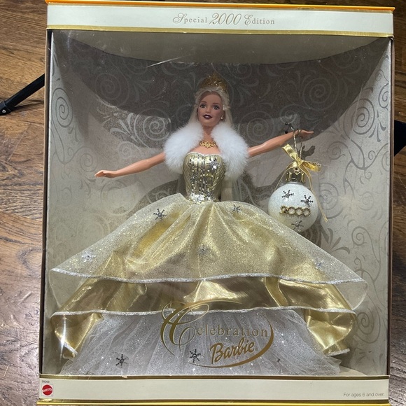 Barbie Other - Vintage Special 2000 Edition Celebration Barbie in Gold and Silver